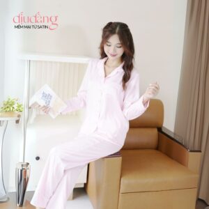Bo-Pijama-dai-mau-Hong