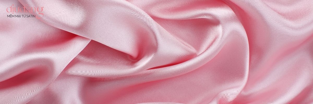 Bí quyết chọn chất liệu cho các kiểu quần áo mặc ở nhà đẹp luôn thoải mái