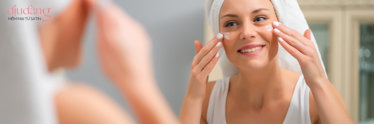 Cách chăm sóc da mặt tự nhiên buổi tối giúp phục hồi da